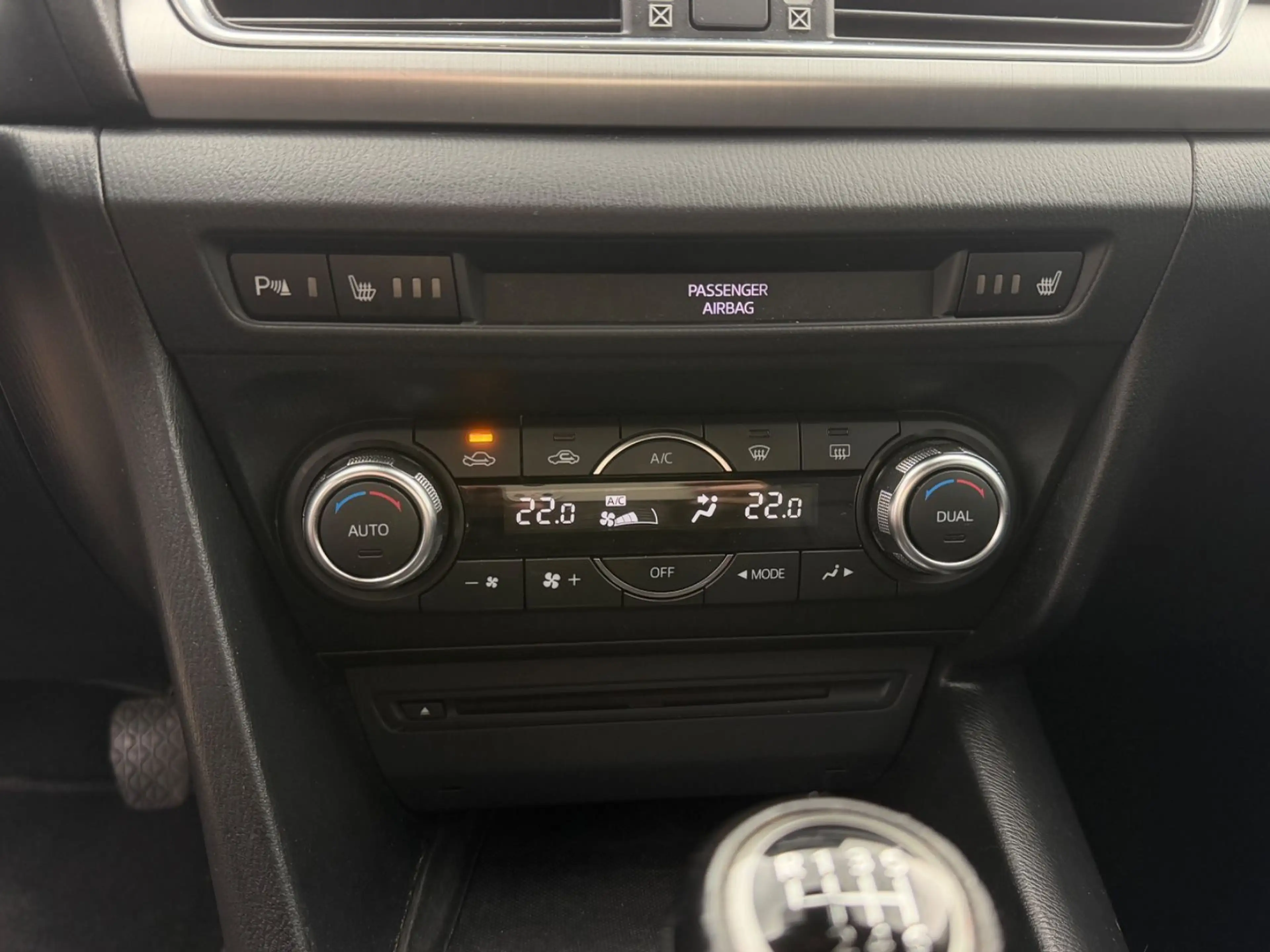 Mazda 3 Lim. Sports-Line Navi Head-UP Bose Scheckheft — photo 11