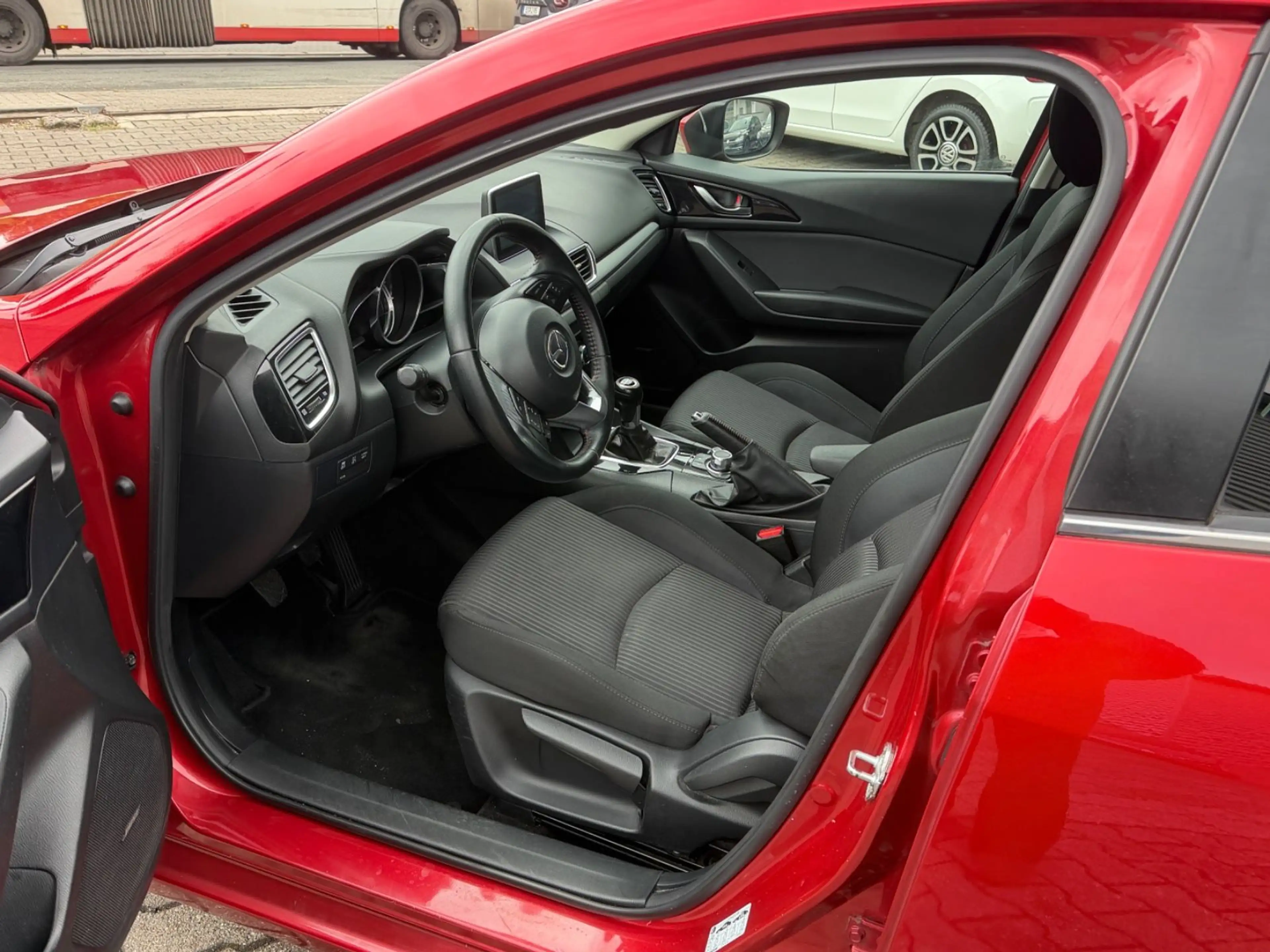 Mazda 3 Lim. Sports-Line Navi Head-UP Bose Scheckheft — photo 6