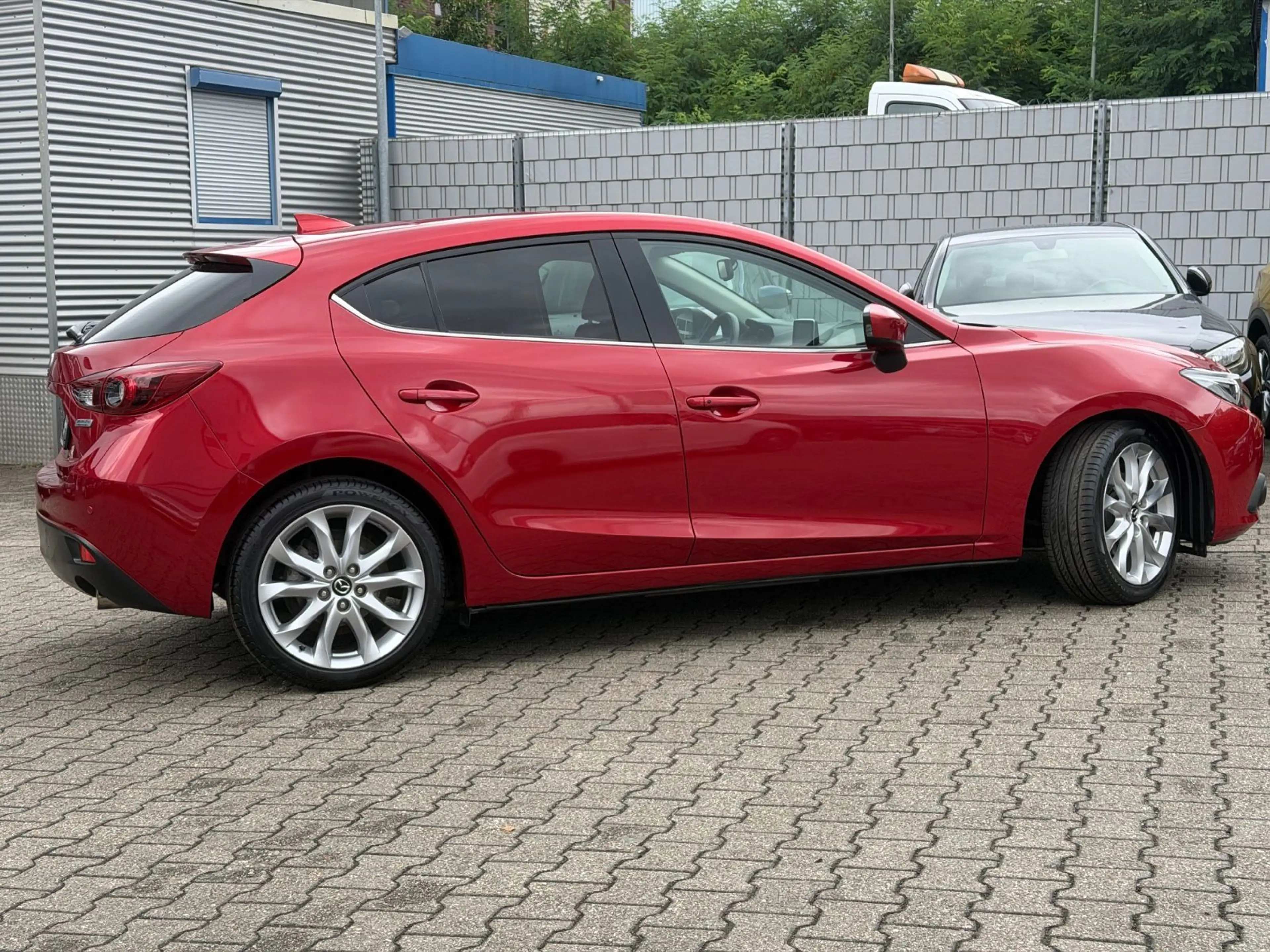 Mazda 3 Lim. Sports-Line Navi Head-UP Bose Scheckheft — photo 2