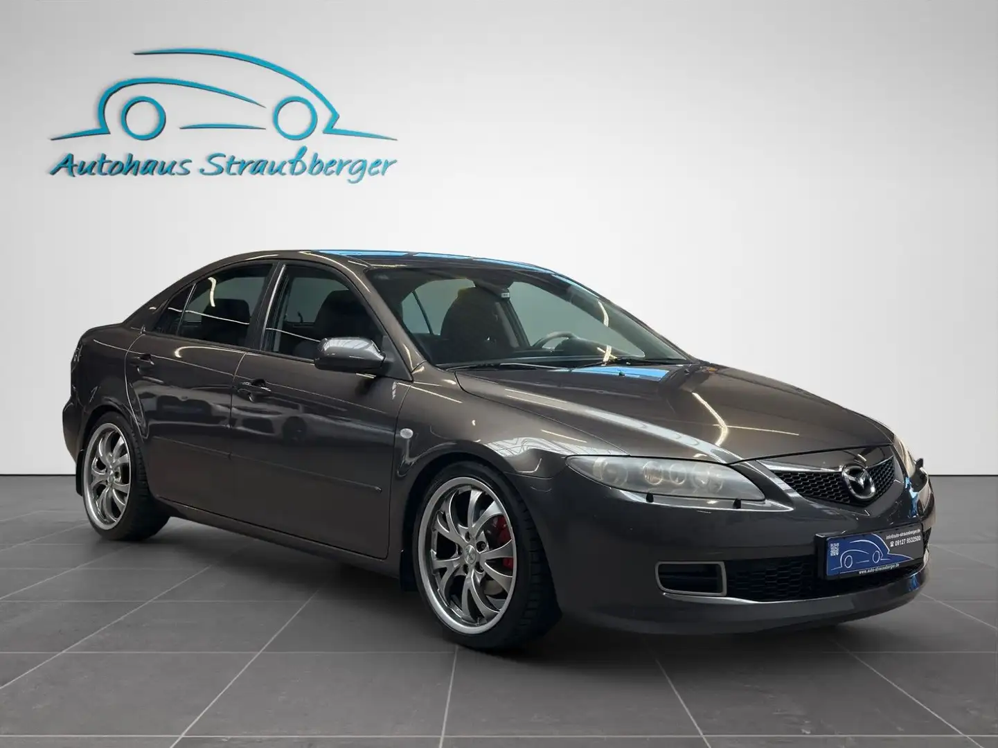Mazda 6 Lim. 2.0 CD Active Sport Xenon Klimaaut. Bose Grau - 2