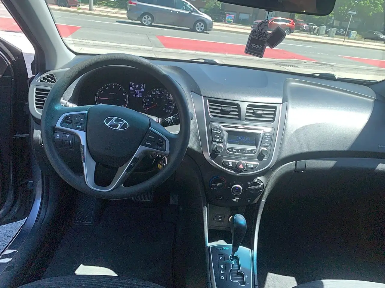Hyundai ACCENT photo Hyundai ACCENT