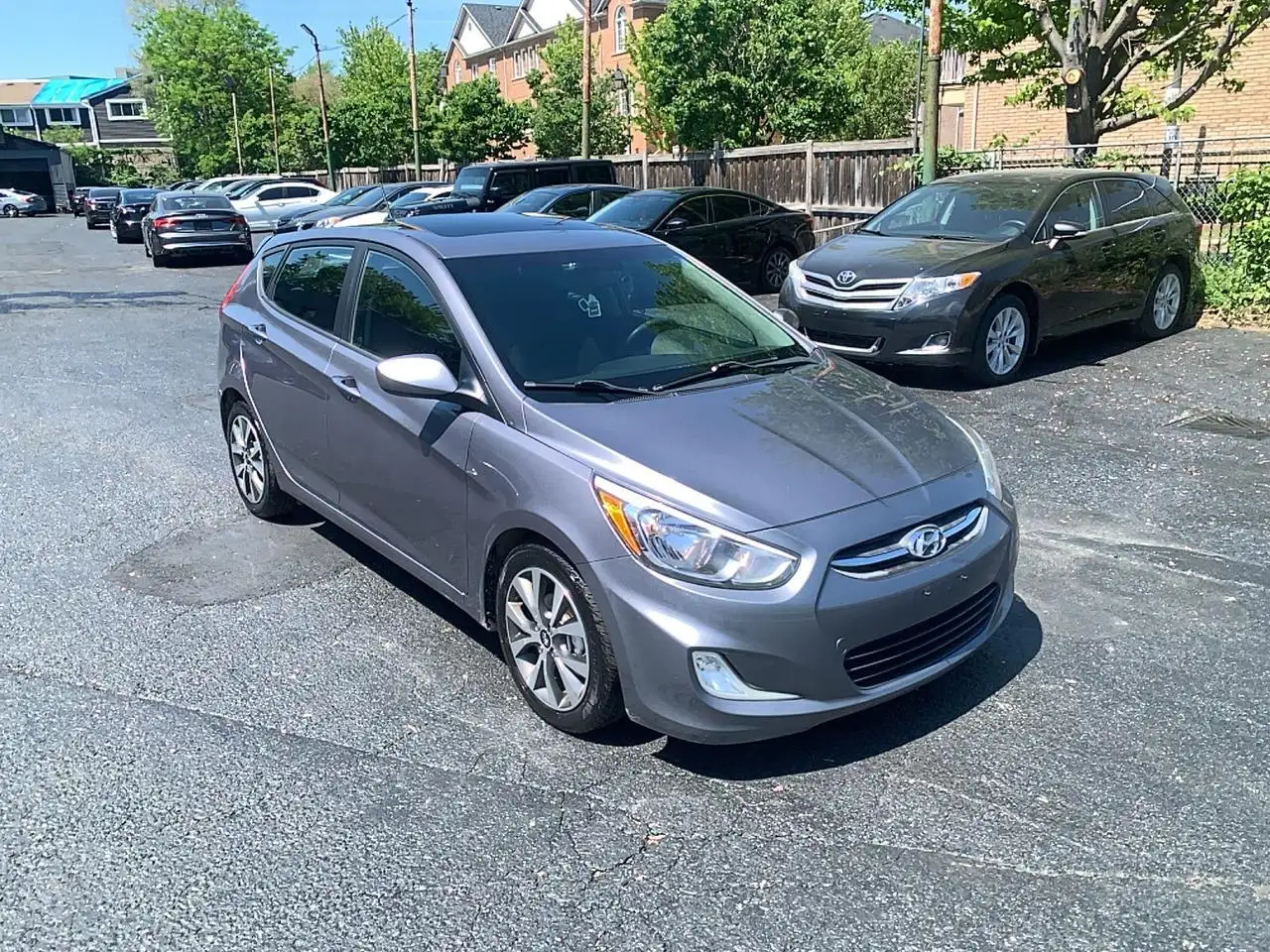 Hyundai ACCENT photo Hyundai ACCENT