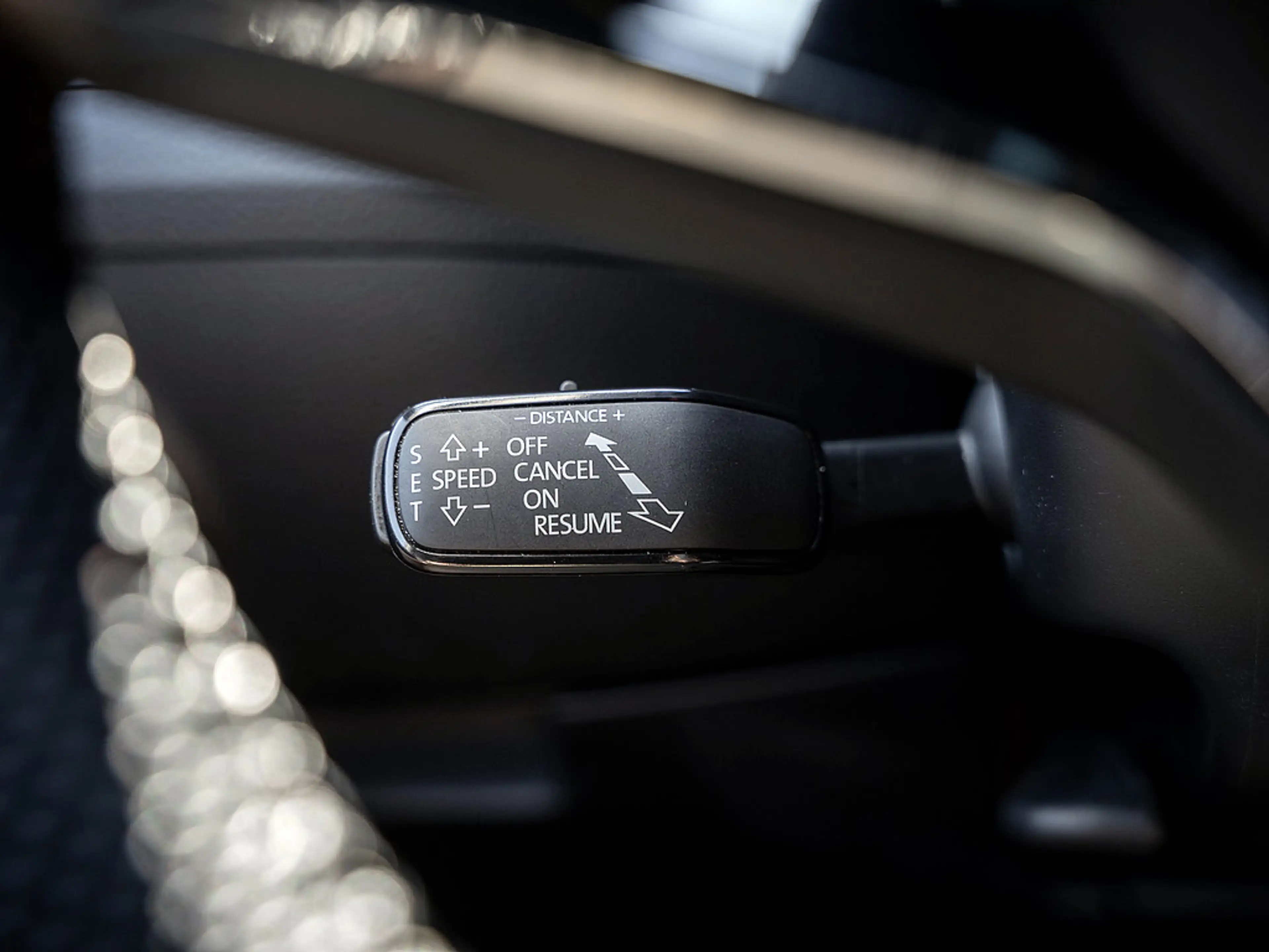 Skoda Superb Combi 2.0 TDI Sportline AHK KAM MATRIX — photo 12