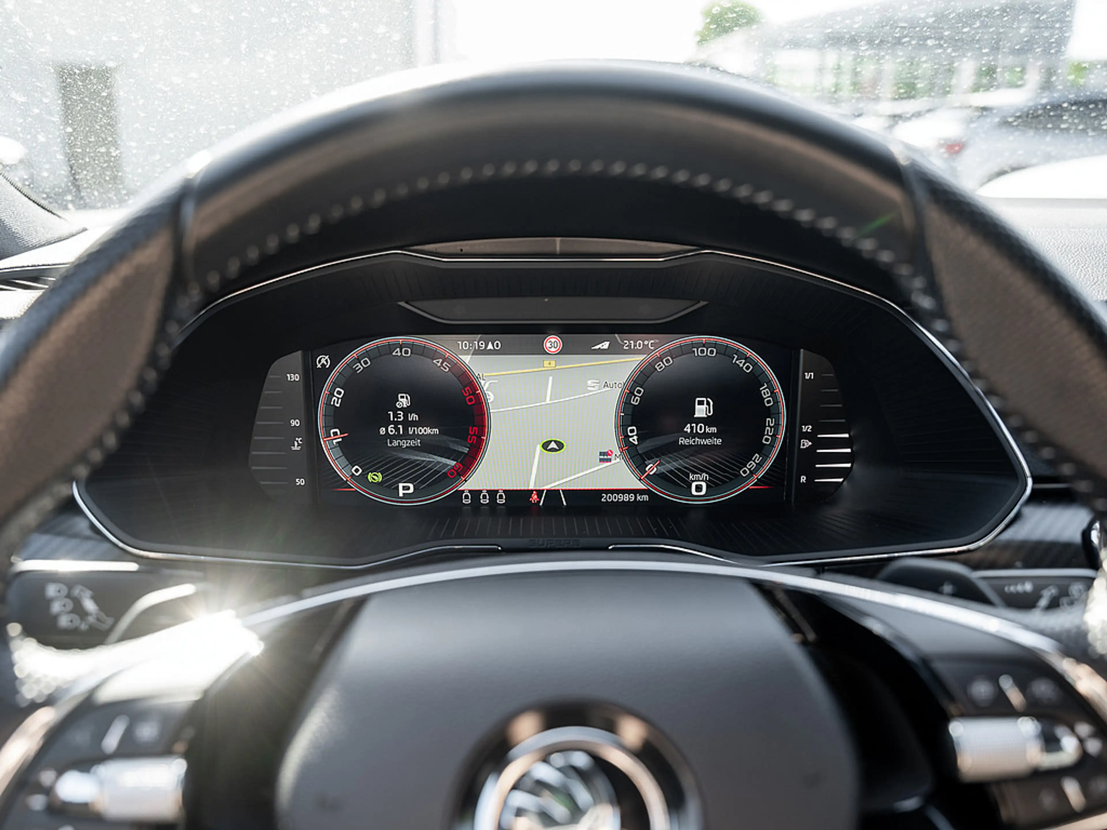 Skoda Superb Combi 2.0 TDI Sportline AHK KAM MATRIX — photo 11