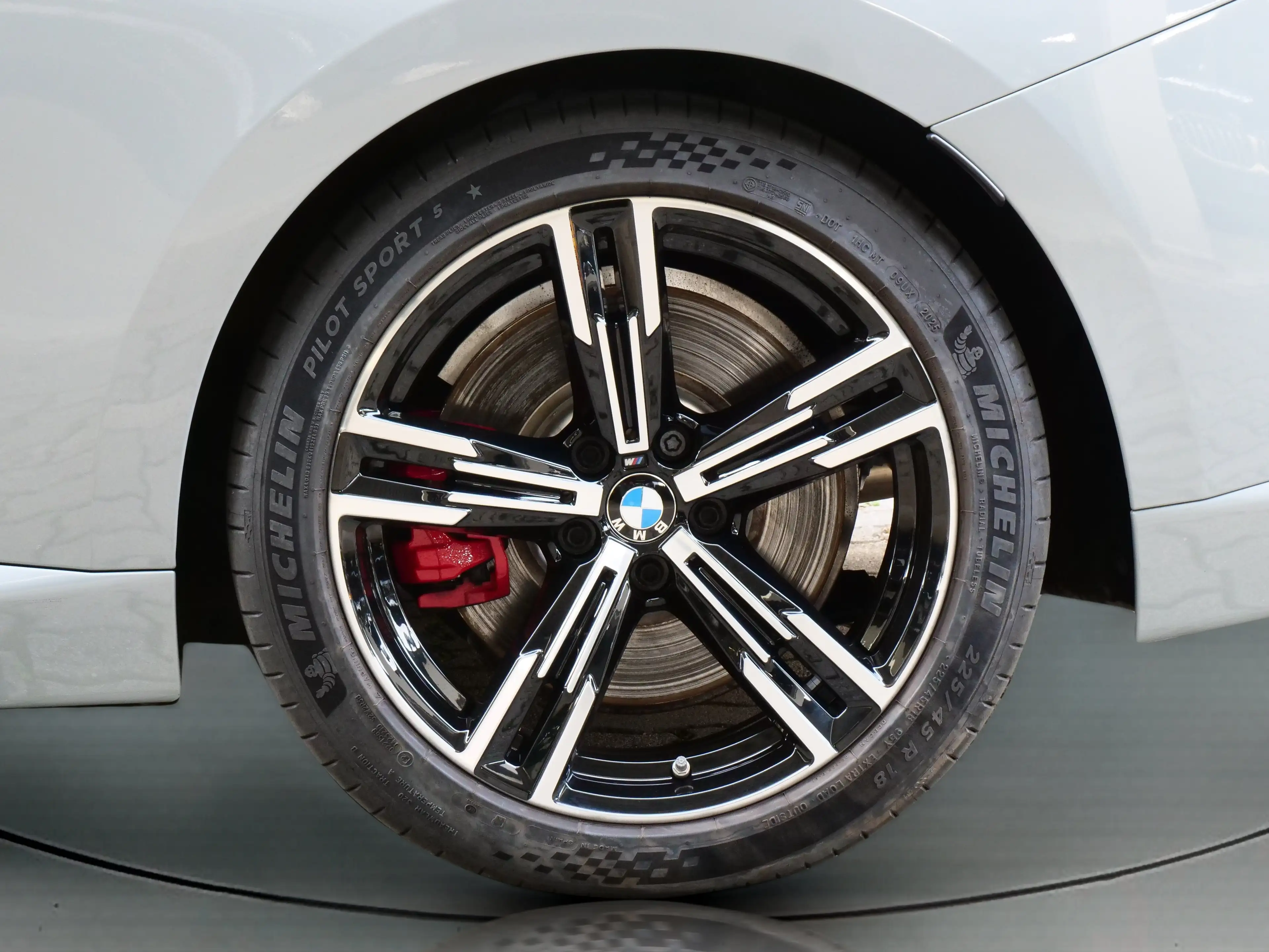 BMW 220 i Coupé M Sport — photo 5