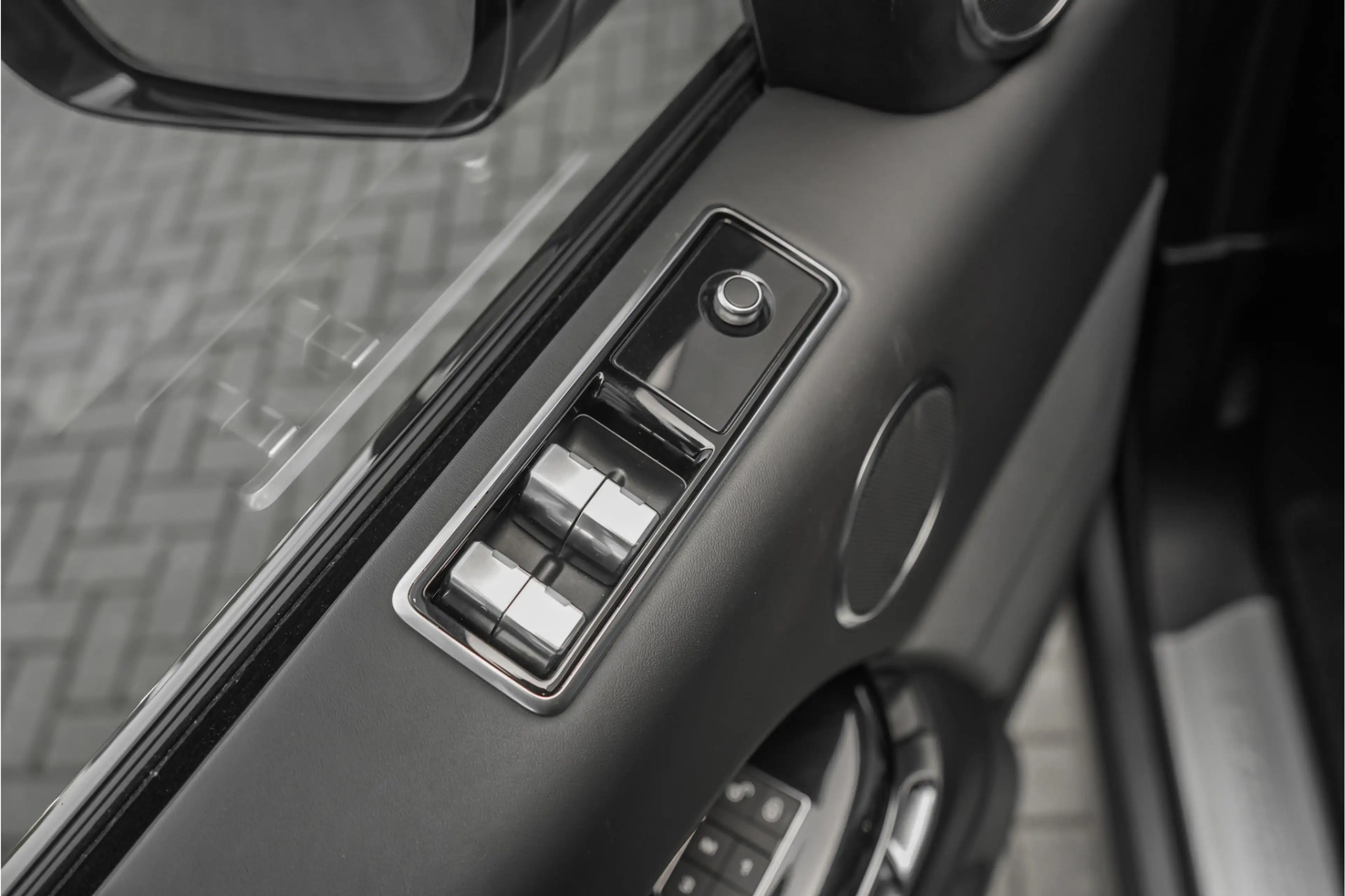 Land Rover Range Rover Sport 4.4 SDV8 HSE Dynamic Pano CarPlay Trekhaak 22" — photo 47