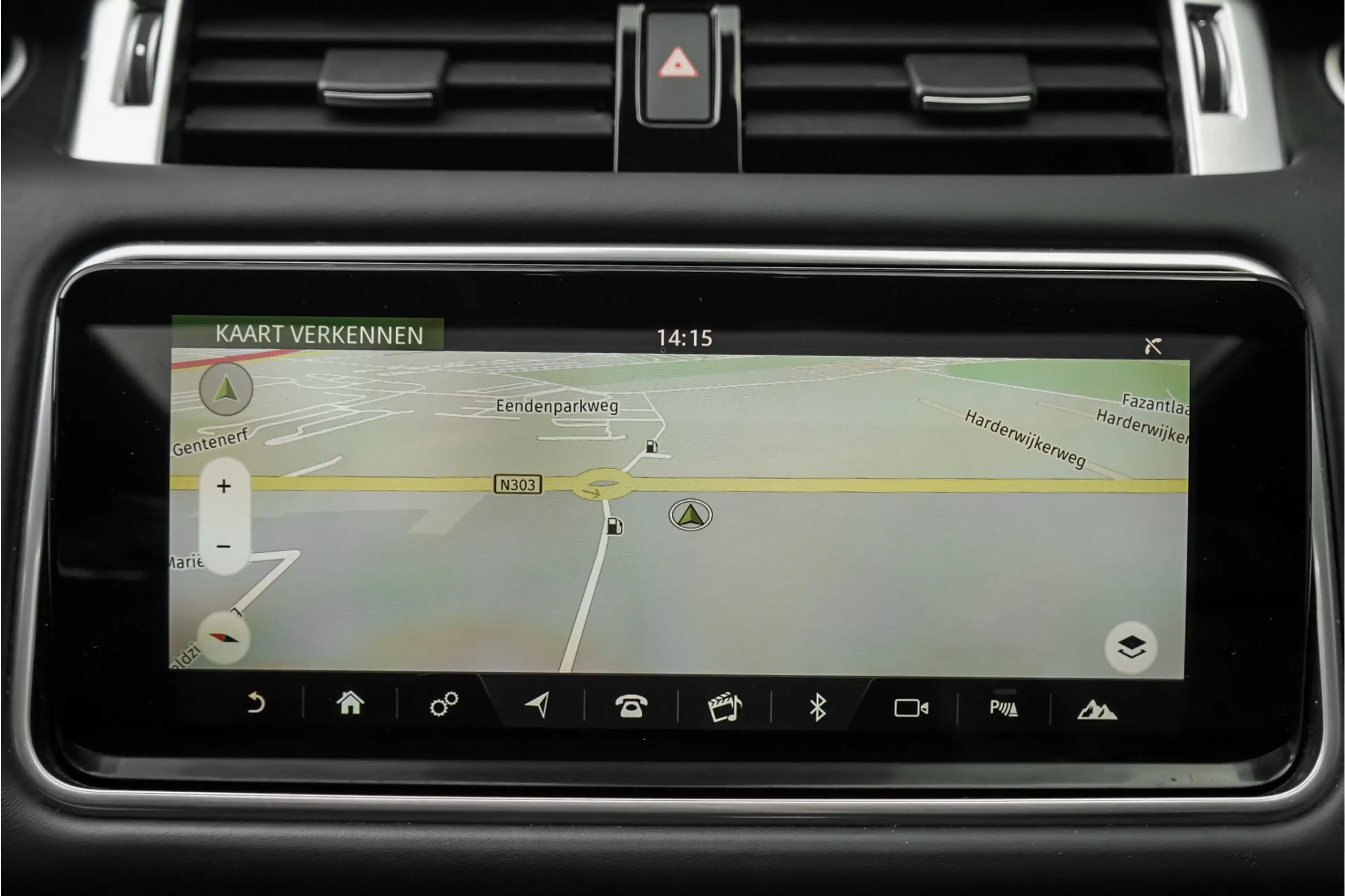 Land Rover Range Rover Sport 4.4 SDV8 HSE Dynamic Pano CarPlay Trekhaak 22" — photo 27
