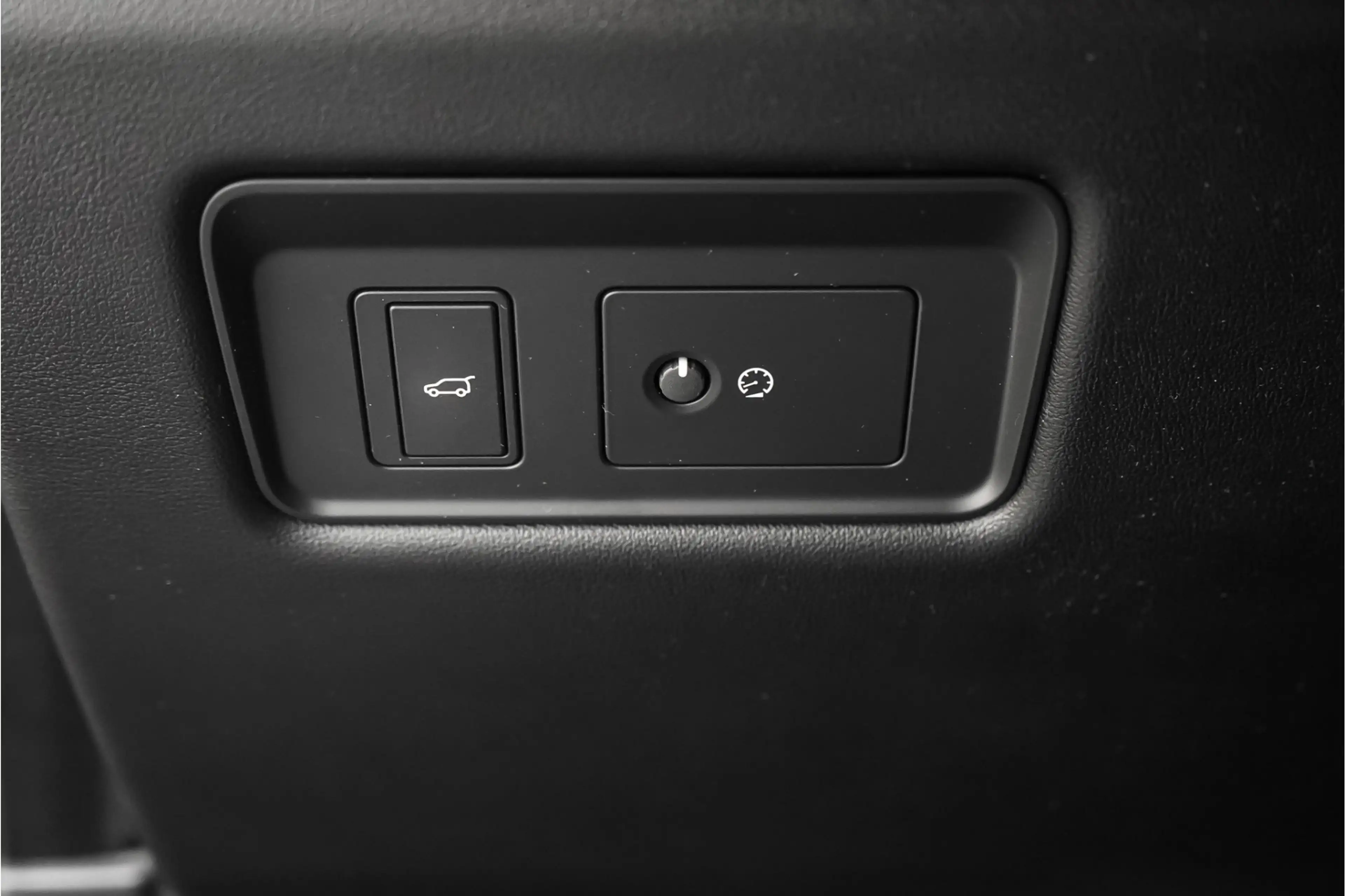 Land Rover Range Rover Sport 4.4 SDV8 HSE Dynamic Pano CarPlay Trekhaak 22" — photo 46