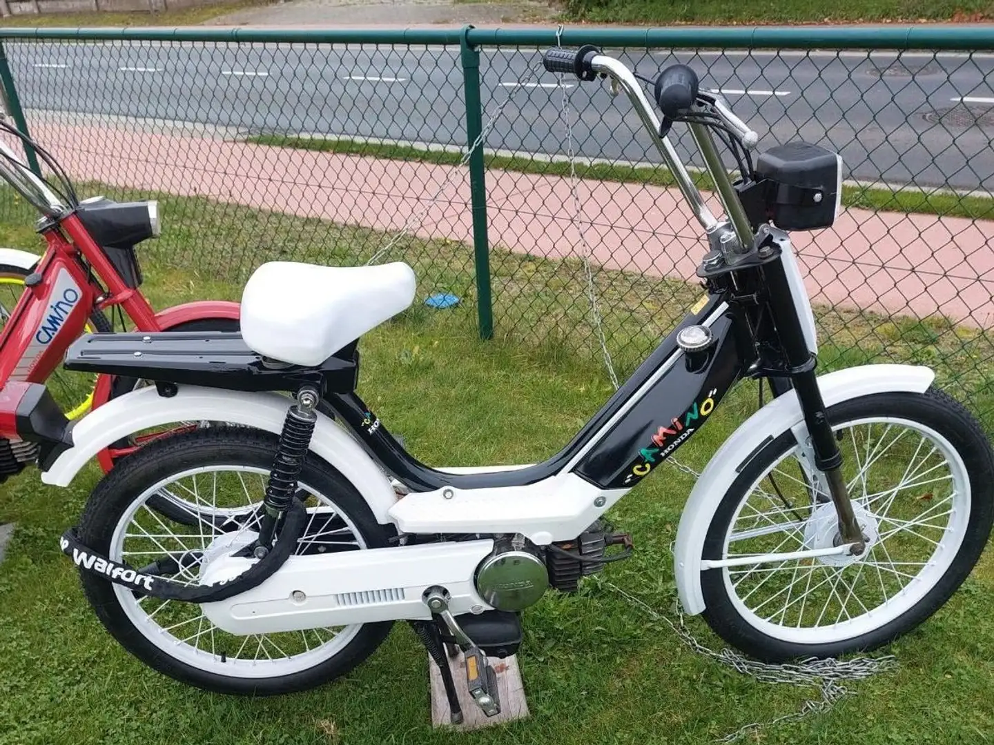 Honda Camino Funny kader Black - 1