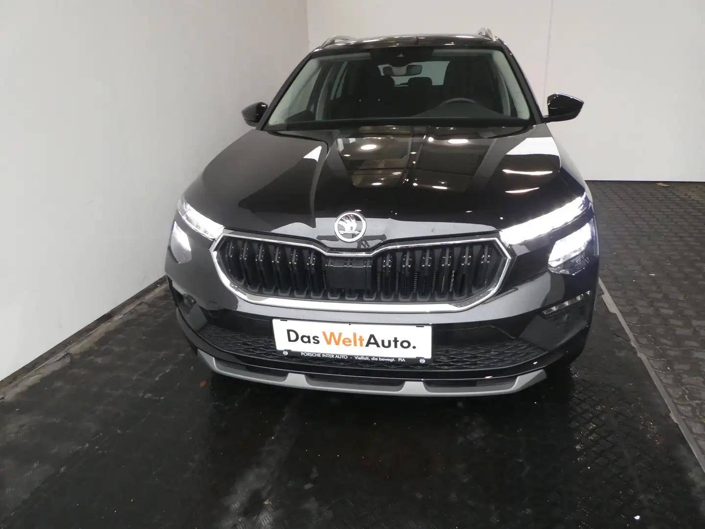 Skoda Kamiq Selection TSI Schwarz - 2