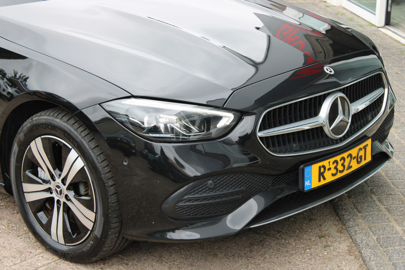 Mercedes-Benz C 300 Estate e Luxury Line — photo 29