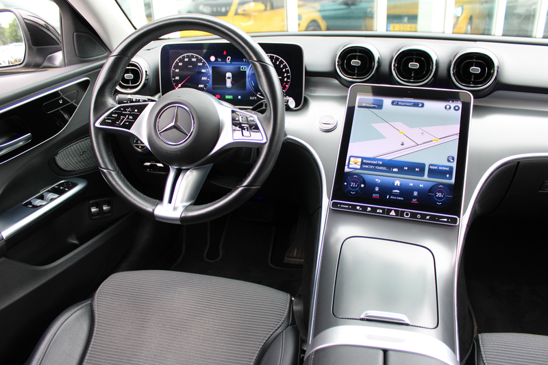 Mercedes-Benz C 300 Estate e Luxury Line — photo 25