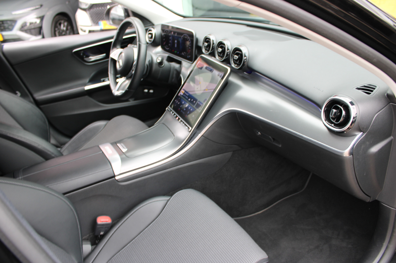 Mercedes-Benz C 300 Estate e Luxury Line — photo 22