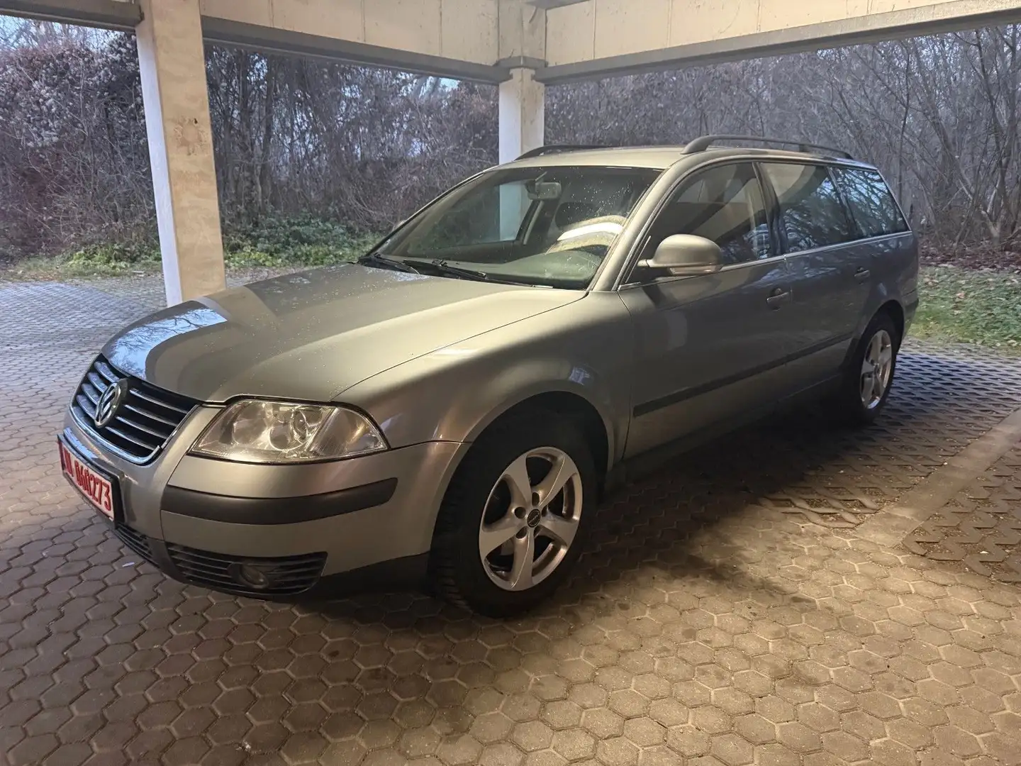 Volkswagen Passat Variant Comfortline Grau - 1