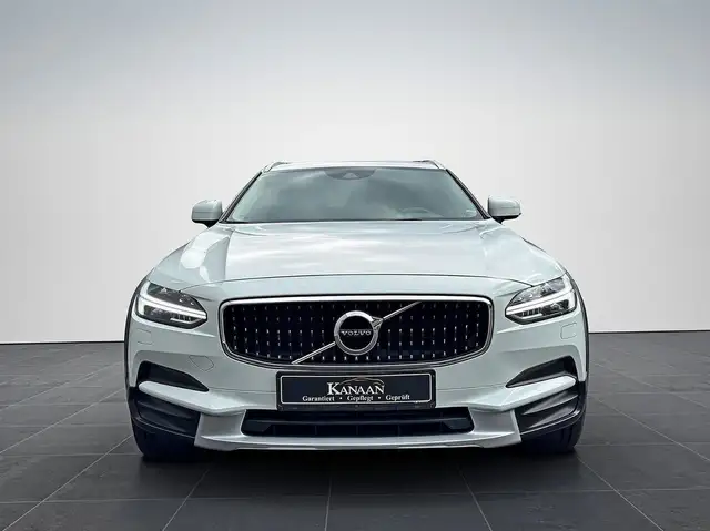 Volvo V90 Cross Country AWD D4*LED*ACC*AHK*CAM*Standhz