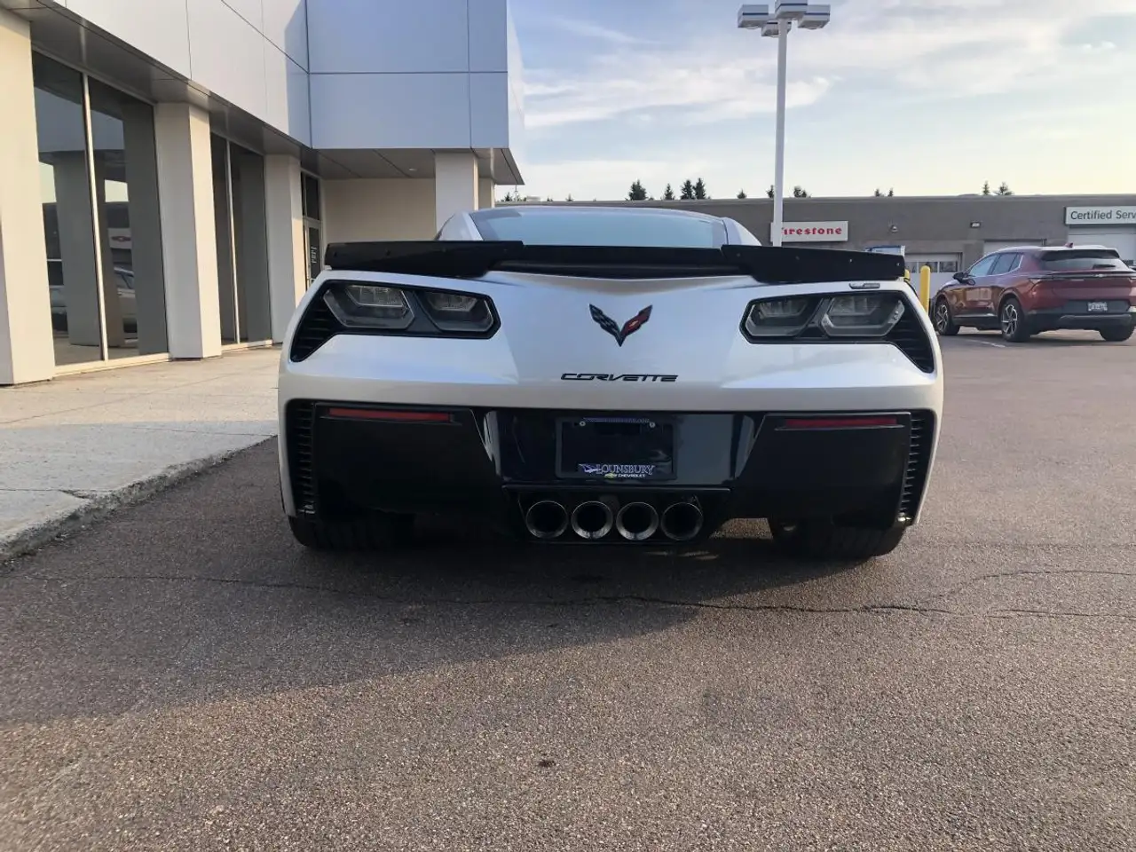 Chevrolet Corvette снимка Chevrolet Corvette