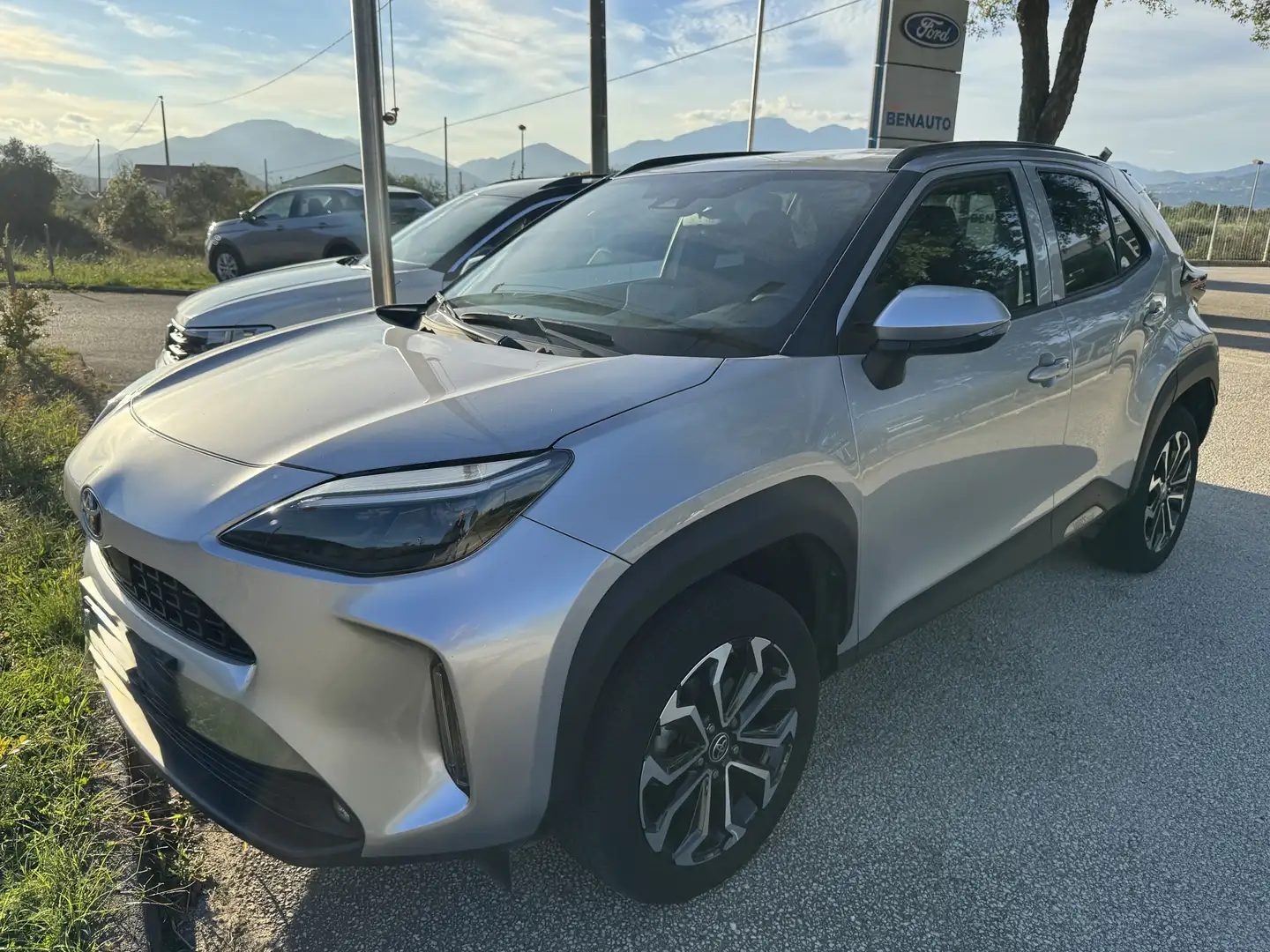 Toyota Yaris Cross 1.5h Active Eco fwd 116cv e-cvt - 1