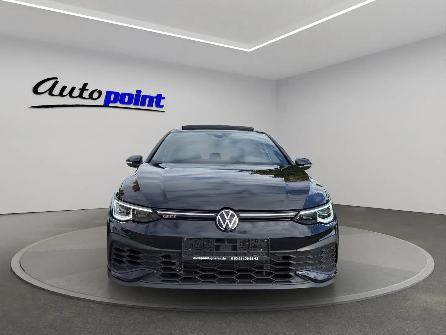 Volkswagen Golf VIII GTI Clubsport Black Style PANO DCC Schwarz - 2