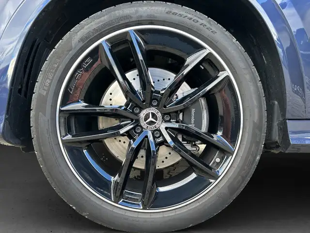 Mercedes-Benz 300 view 7