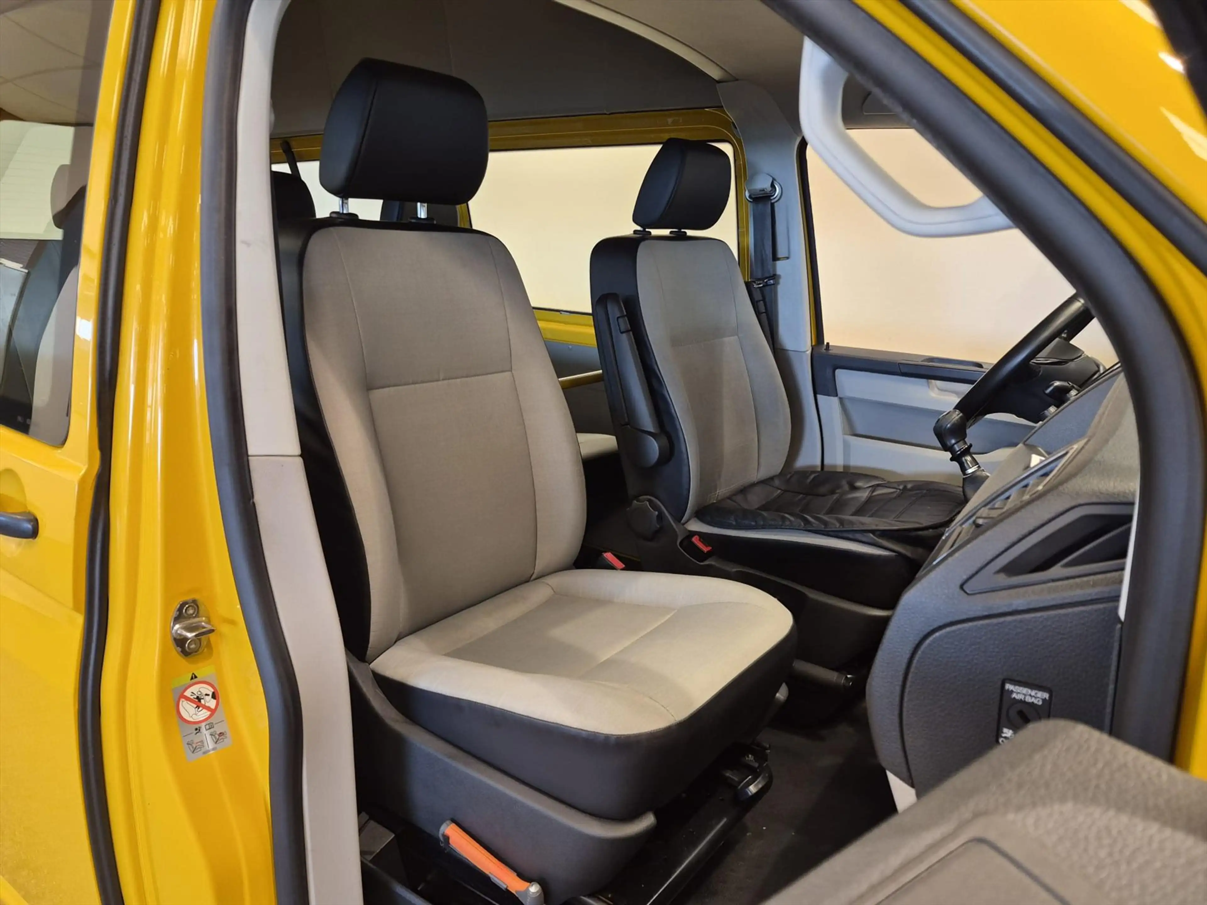 Volkswagen Transporter L2H3 Personenbus / Buurtbus 7-pers. — photo 9