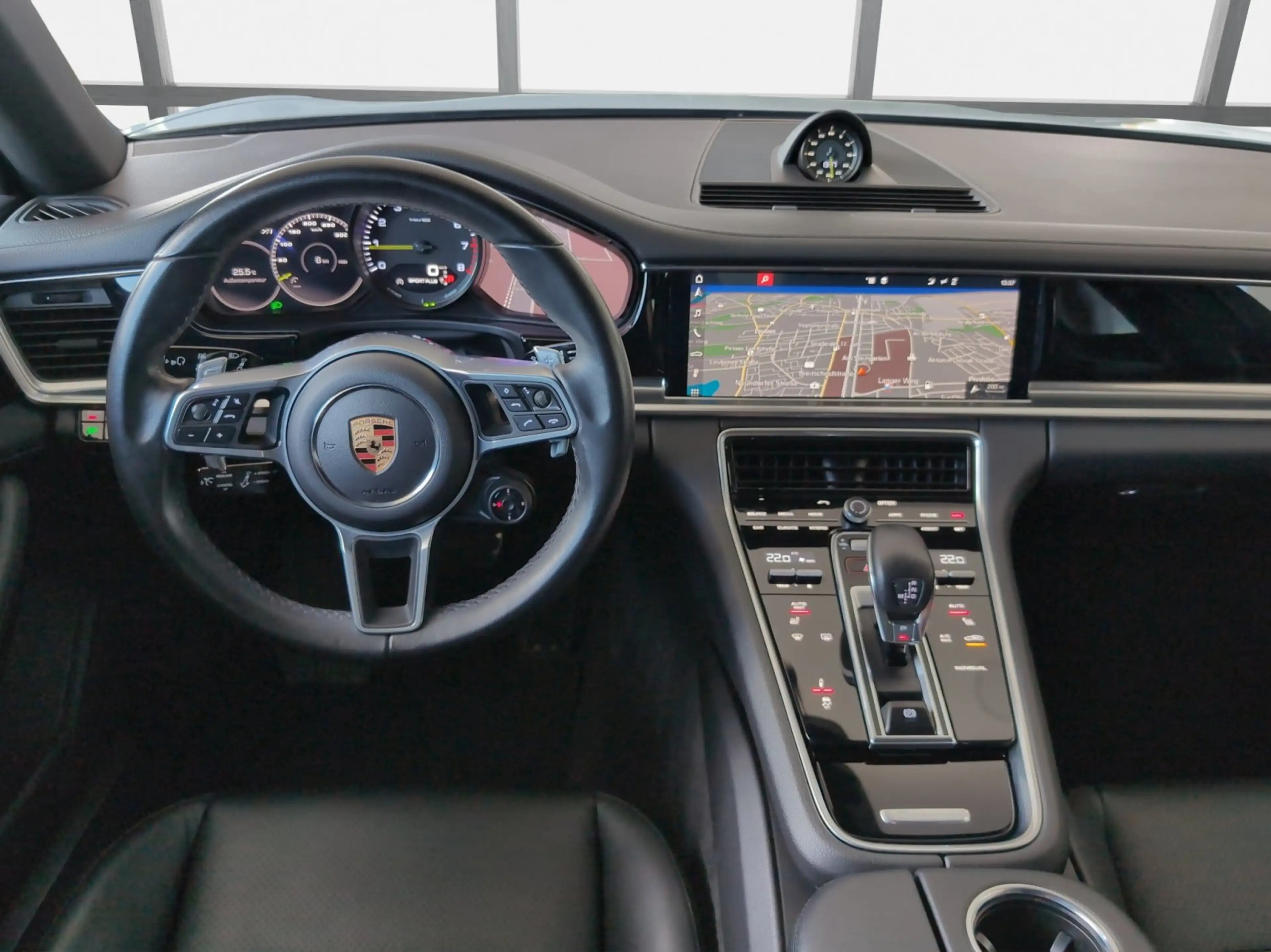 Porsche Panamera 4 E-Hybrid Sport Turismo/Matrix/Nachtsicht/Bose — photo 10