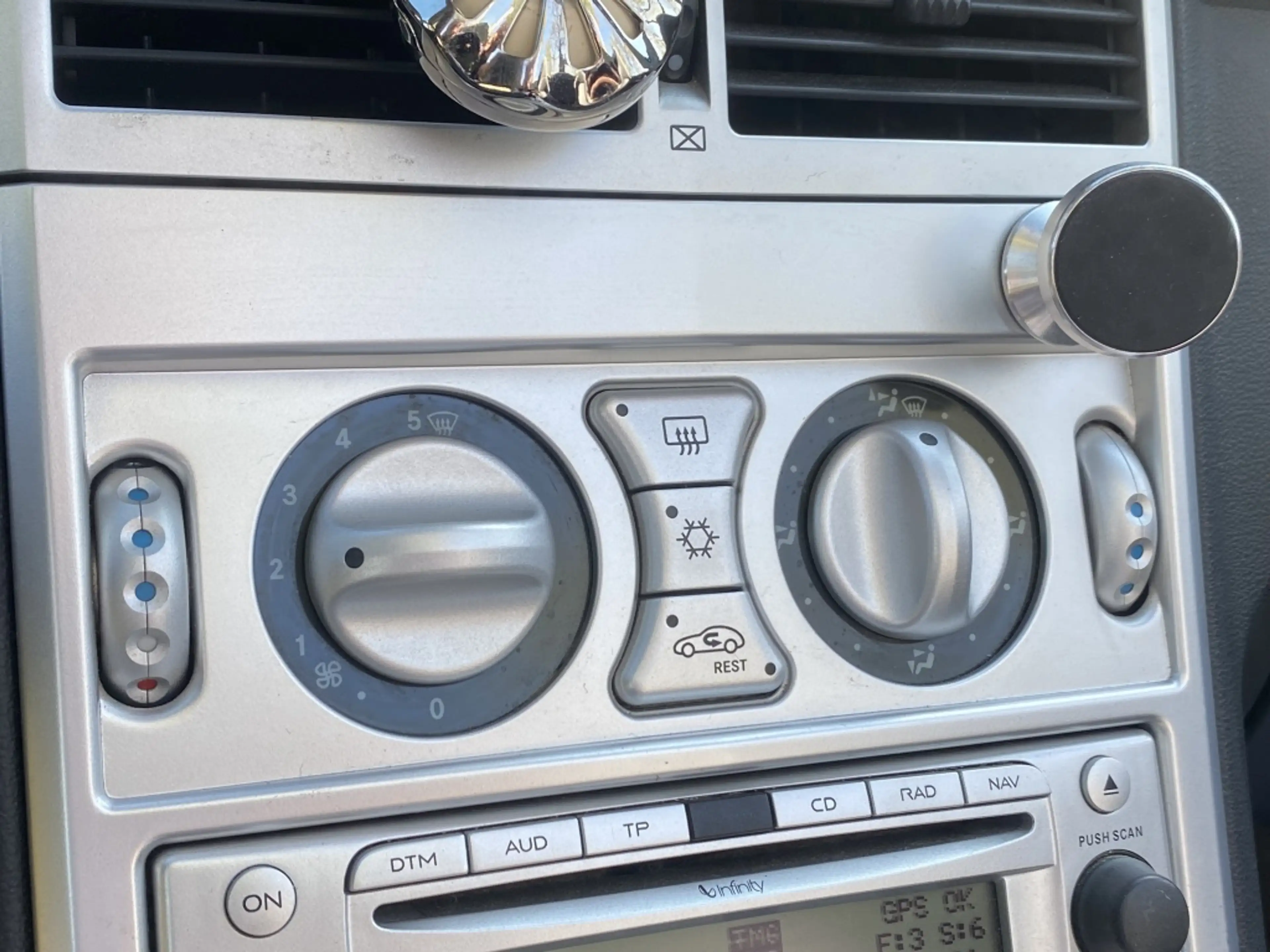 Chrysler Crossfire Cabrio NIEUW DAK/LMV/ 3.2 V6 Limited — photo 19