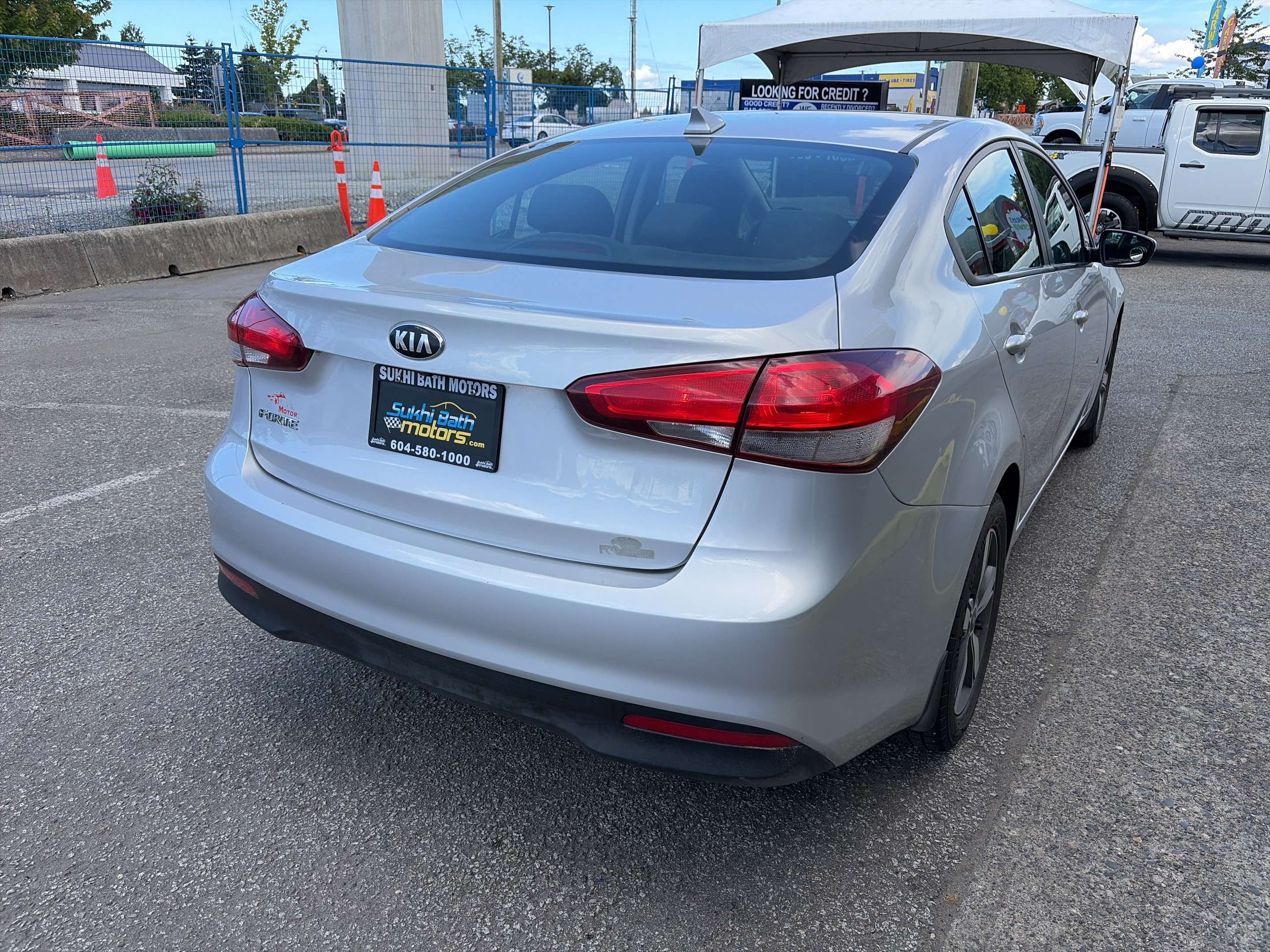 2018 Kia Forte LX Auto + 7-INCH TOUCHSCREEN + SATELLITE RADIO — снимка 1