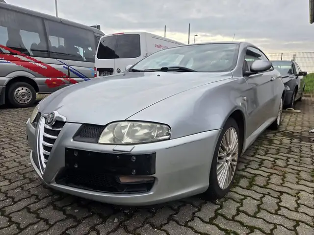 Alfa Romeo GT 1.8 TS Progression Disegno BERTONE