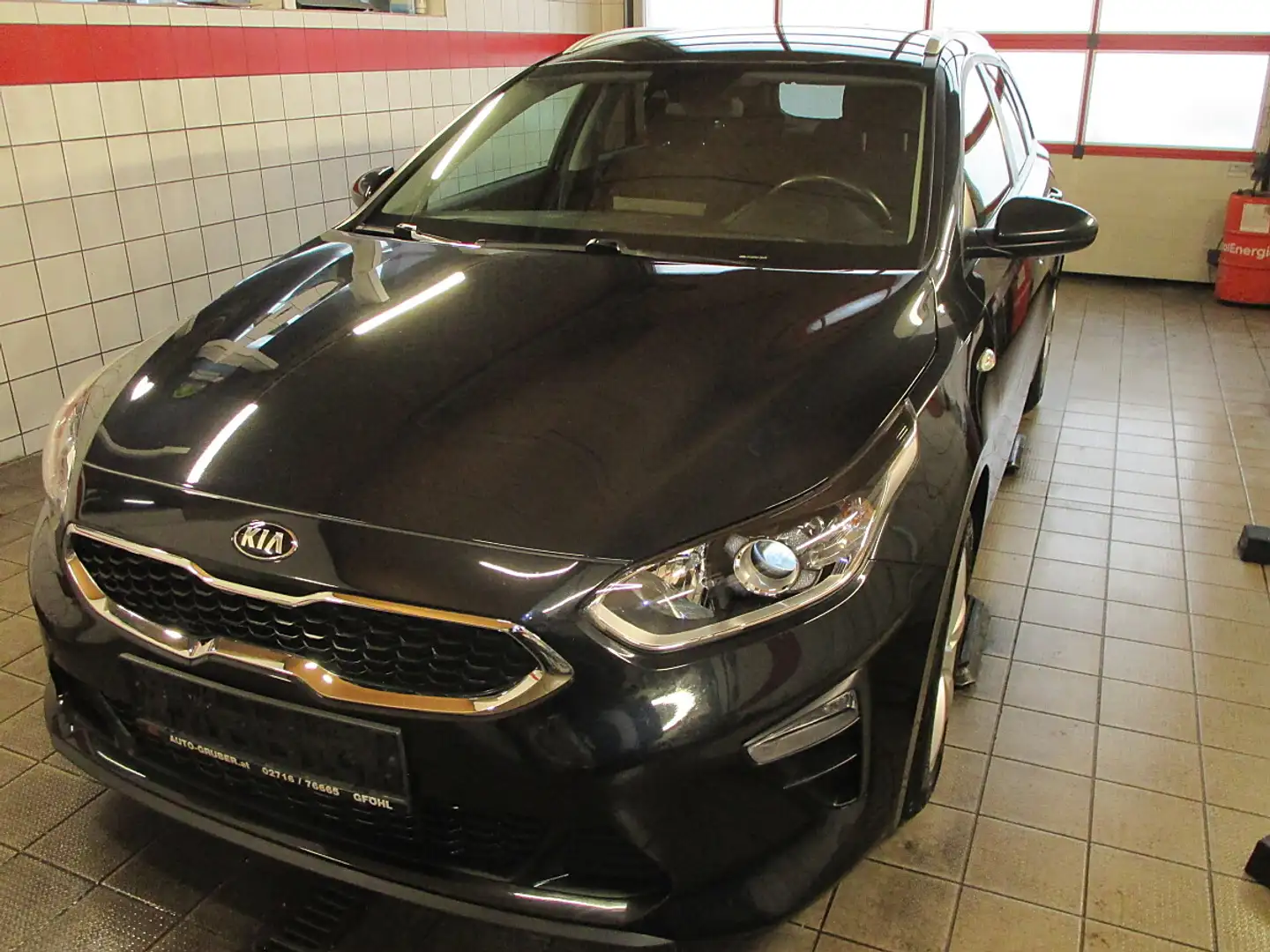 Kia Ceed SW / cee'd SW ceed SW 1,0 T-GDI GPF ISG Titan Schwarz - 1