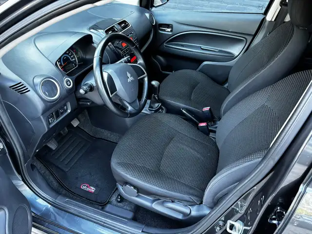 Mitsubishi Space Star view 13