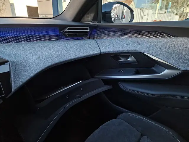 Peugeot 5008 GT PHEV 195 e-DCS7 Aut. "sofort verfügbar" Ansicht 45