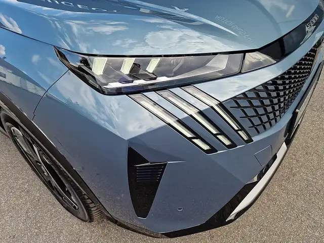 Peugeot 5008 GT PHEV 195 e-DCS7 Aut. "sofort verfügbar" Ansicht 3