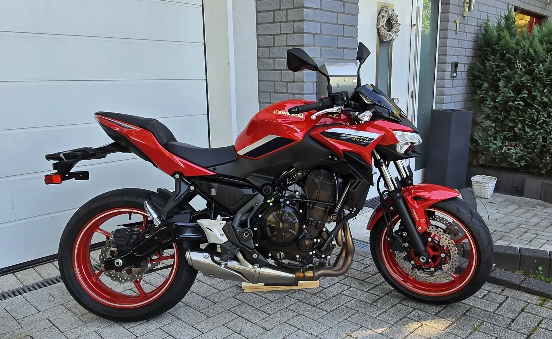 Kawasaki Z 650 Rouge - 2