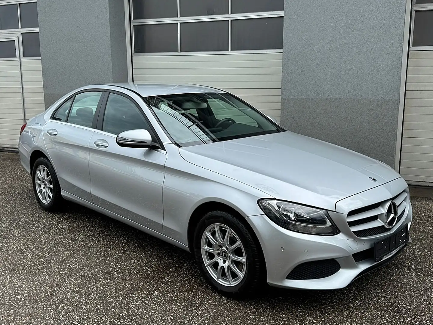 Mercedes-Benz C 180 d Aut. *39.500KM* Silber - 2