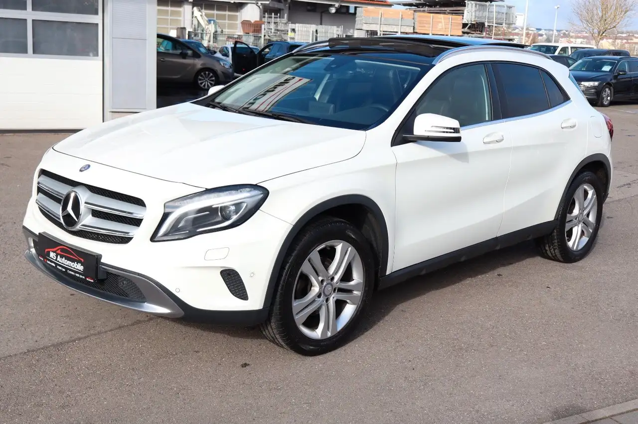 Mercedes-Benz GLA 180