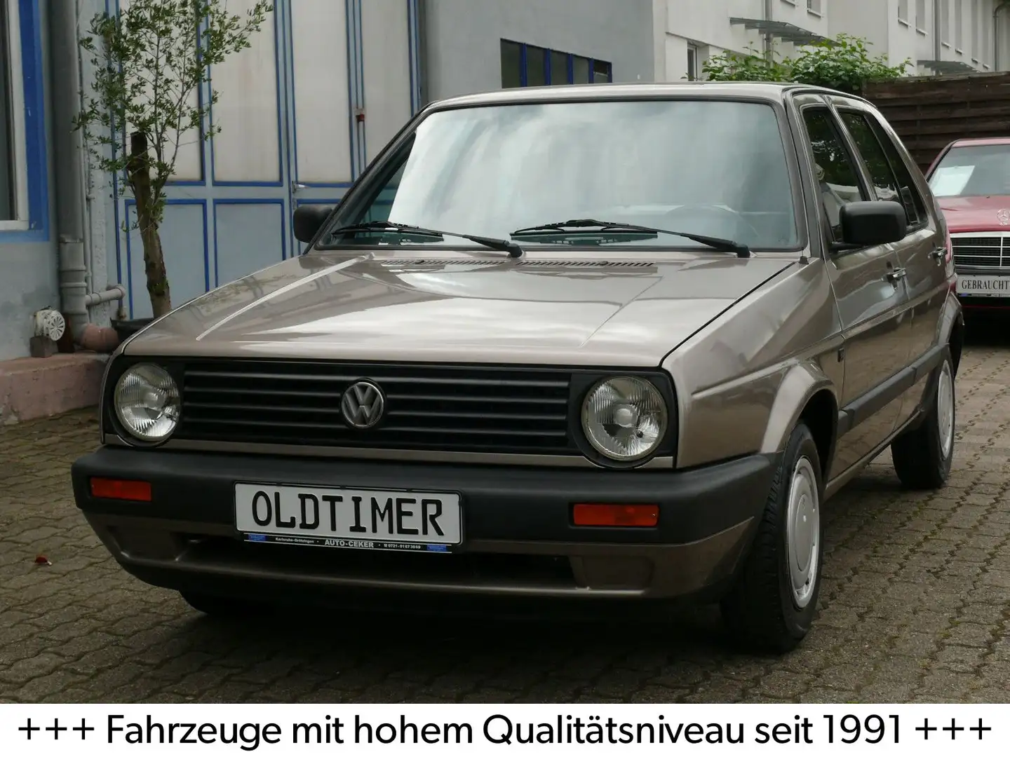 Volkswagen Golf 1,6 D GL"1.Hand"56.oooKm"Servo"ZV"Oldtimer" Beżowy - 1