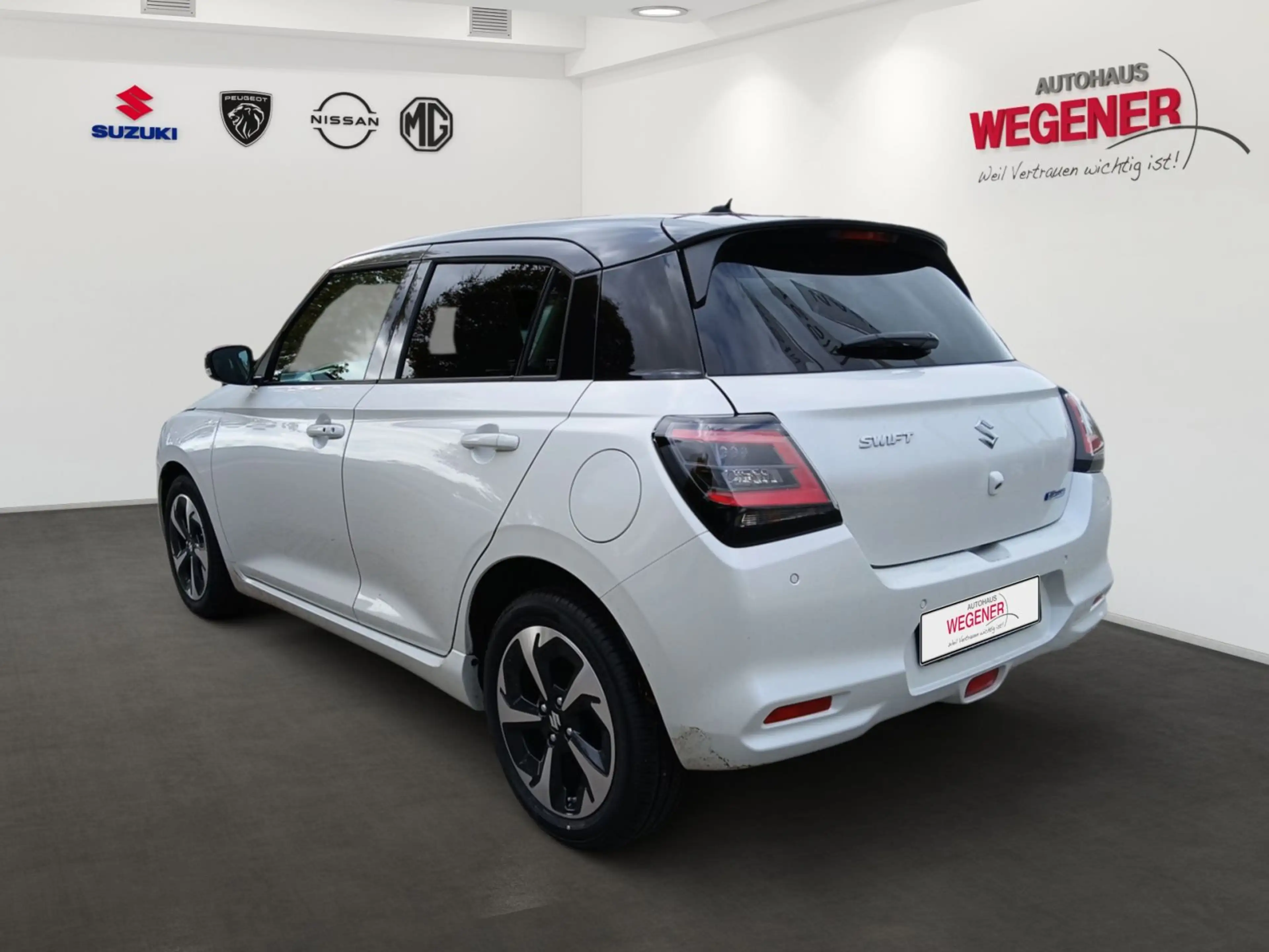 Suzuki Swift SWIFT COMFORT+ HYBRID ACC*Navi*Kamera*PDC — photo 4