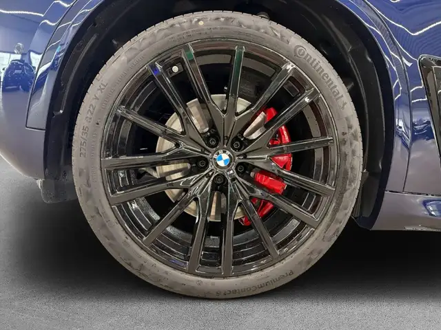 BMW X5 view 7