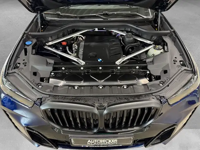 BMW X5 view 14