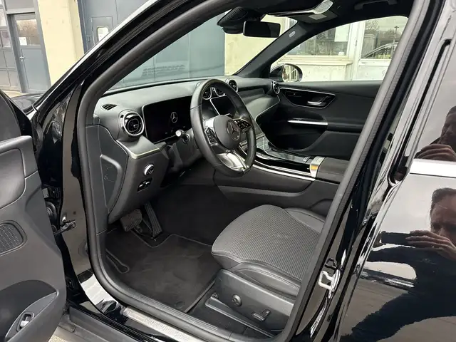 Mercedes-Benz GLC 300 de 4MATIC mit EQ Hybrid Technologie Österr Ansicht 12