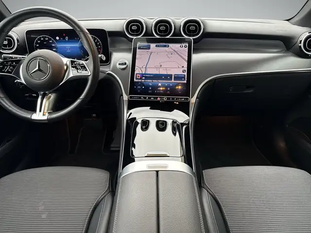 Mercedes-Benz GLC 300 de 4MATIC mit EQ Hybrid Technologie Österr Ansicht 8