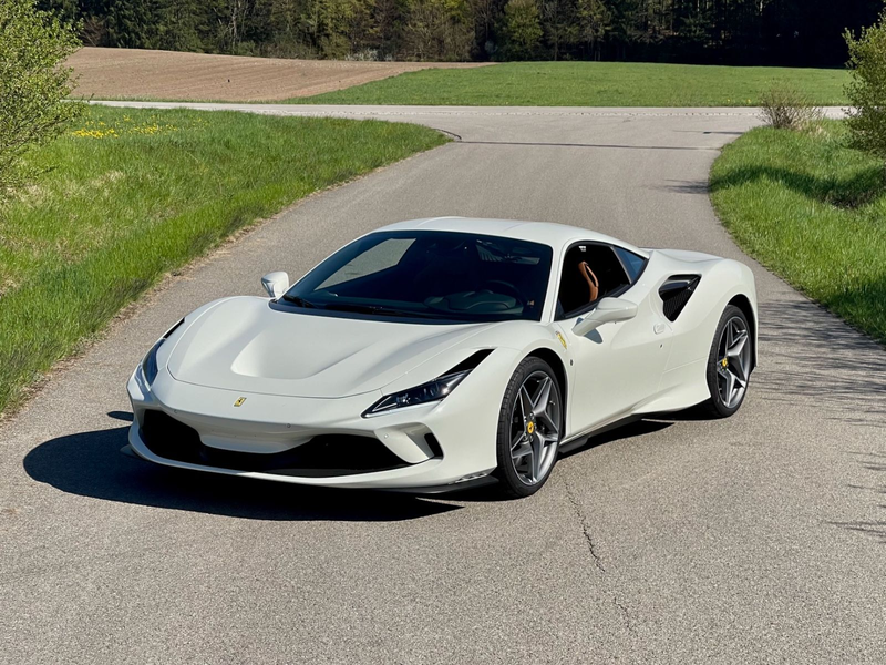 Ferrari F8 Tributo 1.HAND*LIFT*RACINGSITZE L*LED*24M-GAR — photo 11