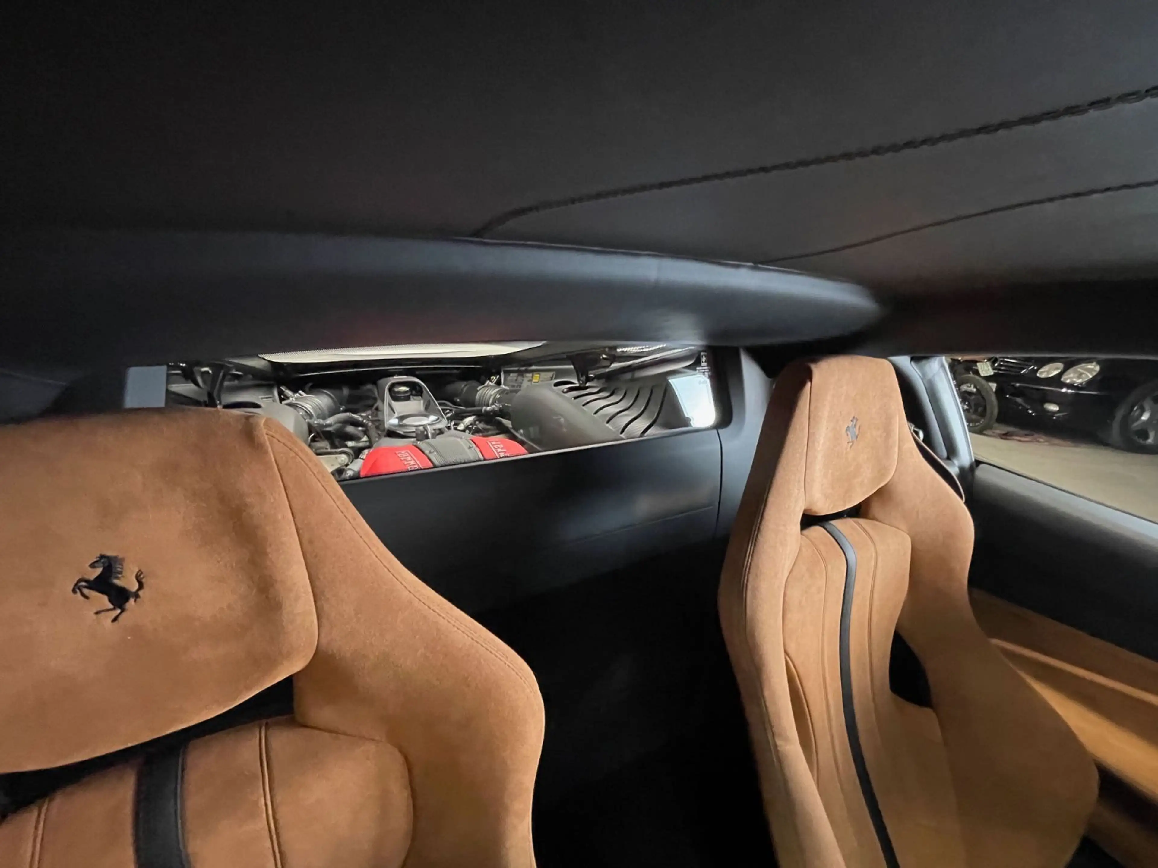 Ferrari F8 Tributo 1.HAND*LIFT*RACINGSITZE L*LED*24M-GAR — photo 15