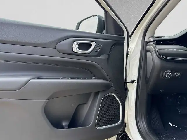 Jeep Compass view 8