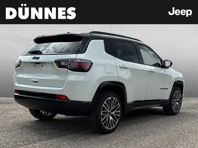 Jeep Compass view 2