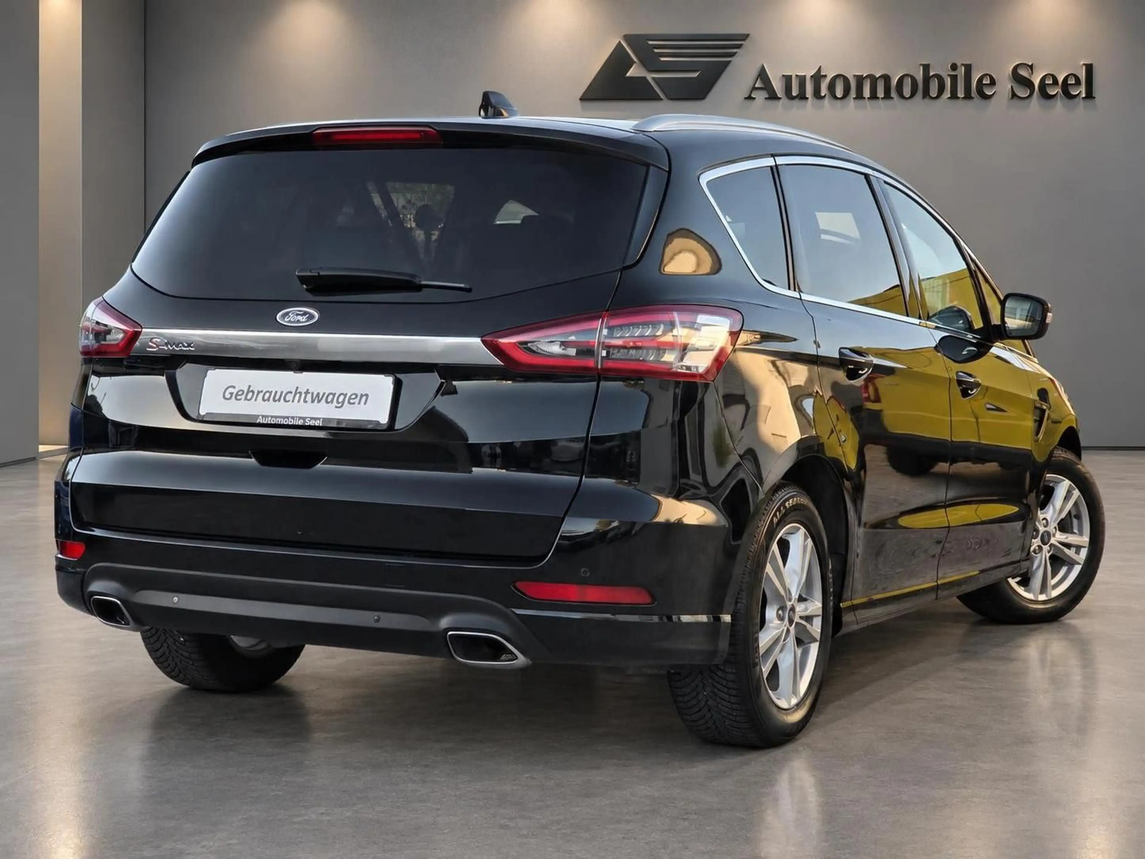 Ford S-Max 2.0 Titanium*Navi*LED*7-Sitzer* — photo 5