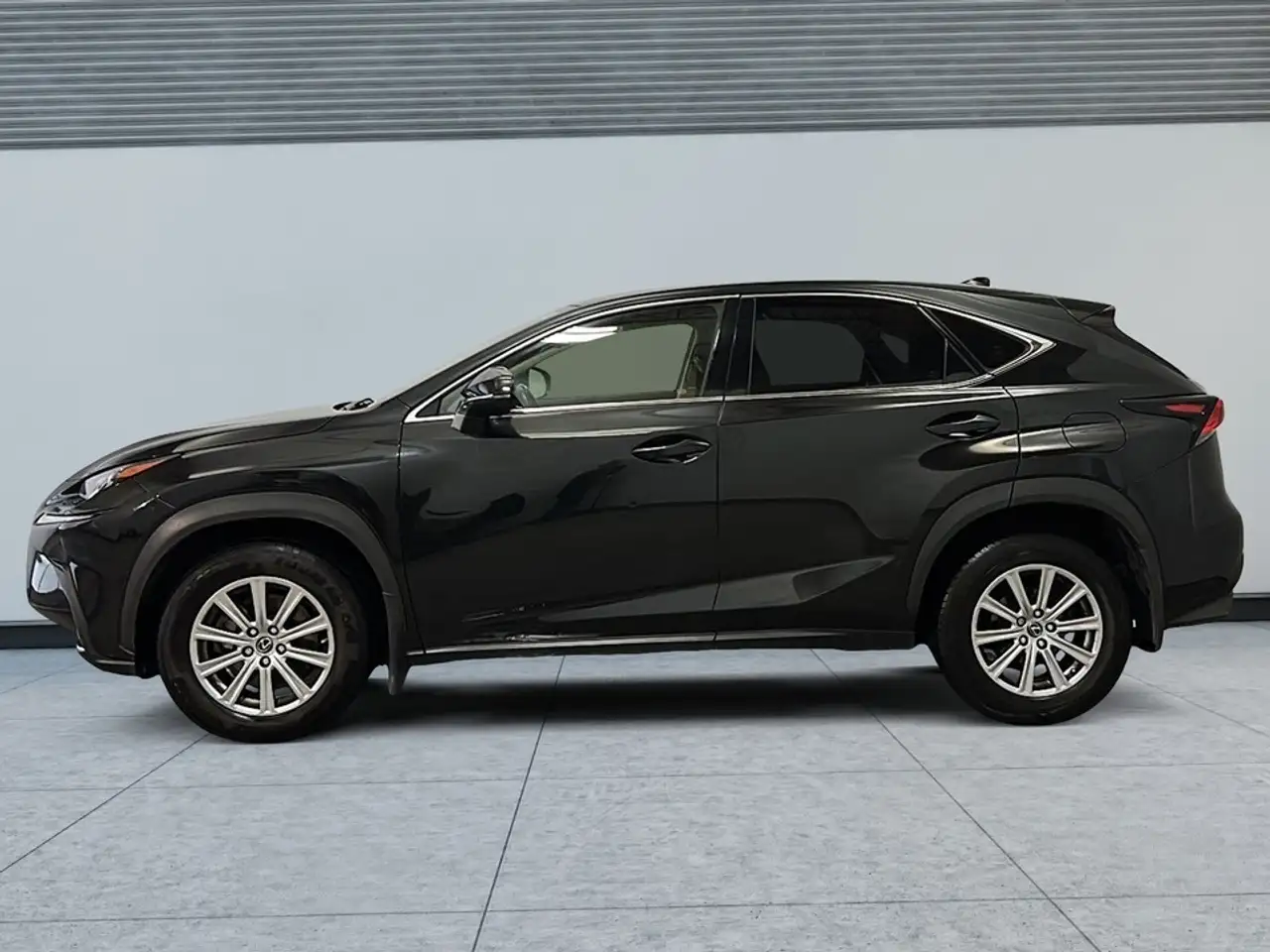 Lexus NX photo Lexus NX
