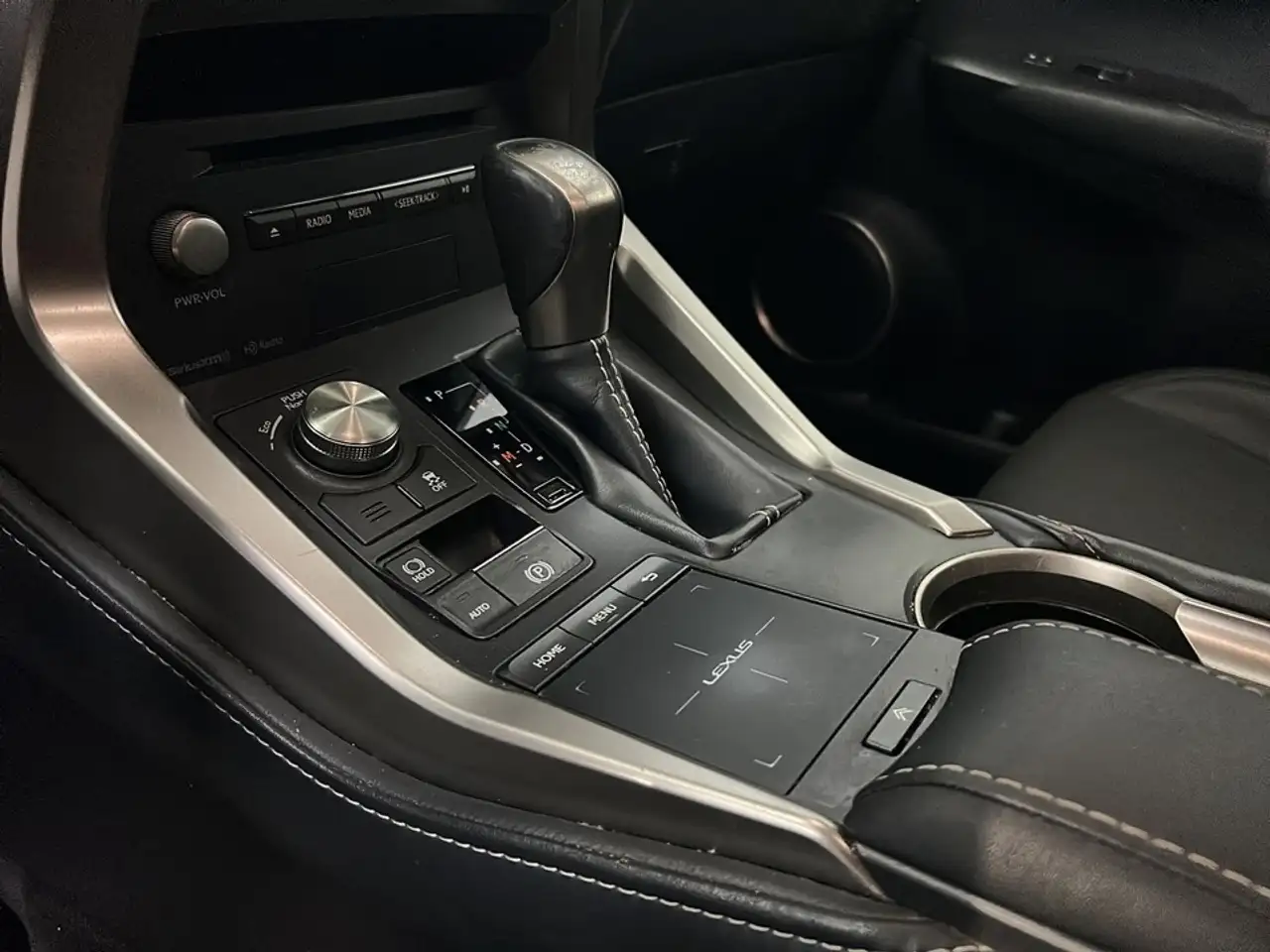 Lexus NX photo Lexus NX