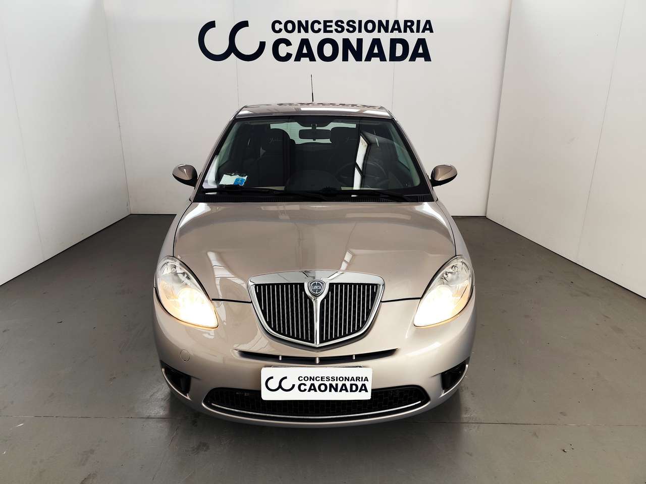Lancia Ypsilon 1.2 8v