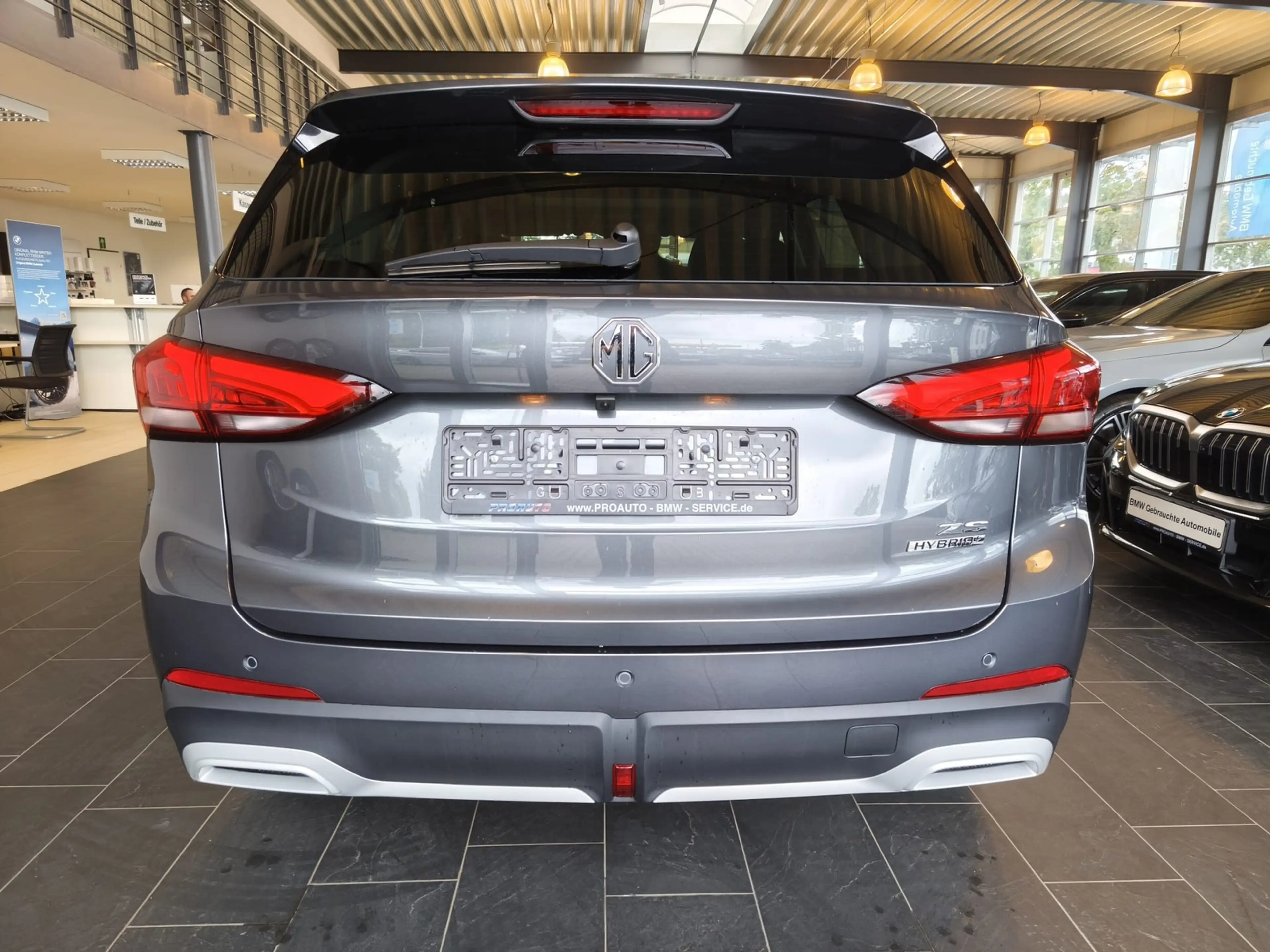 MG ZS 1.5 Hybrid+145 kW Luxury Aut./LED/ACC/|360° — photo 6
